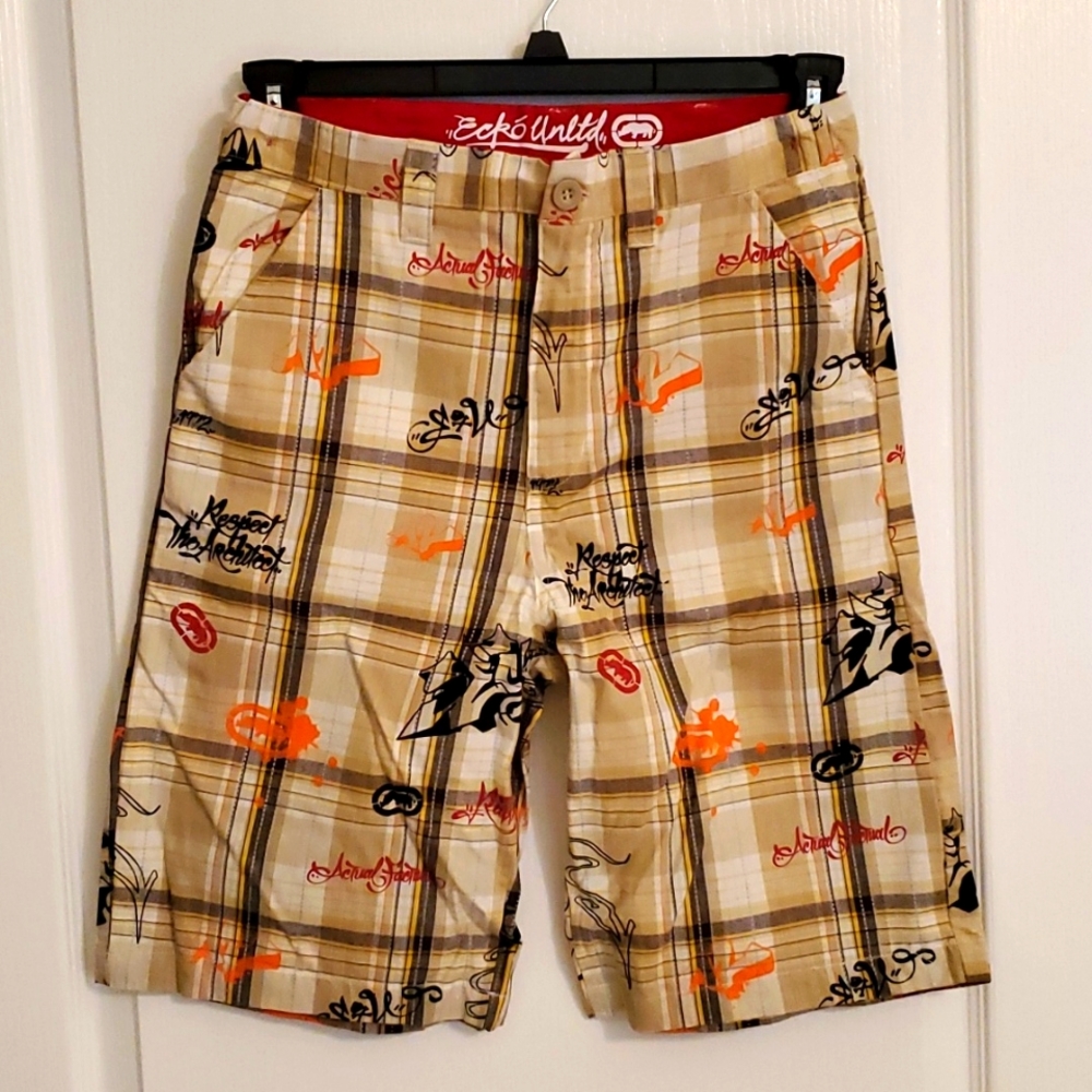 NWT Boys' shorts, Ecko Unltd. brand, size 18, tones of beige color pattern.